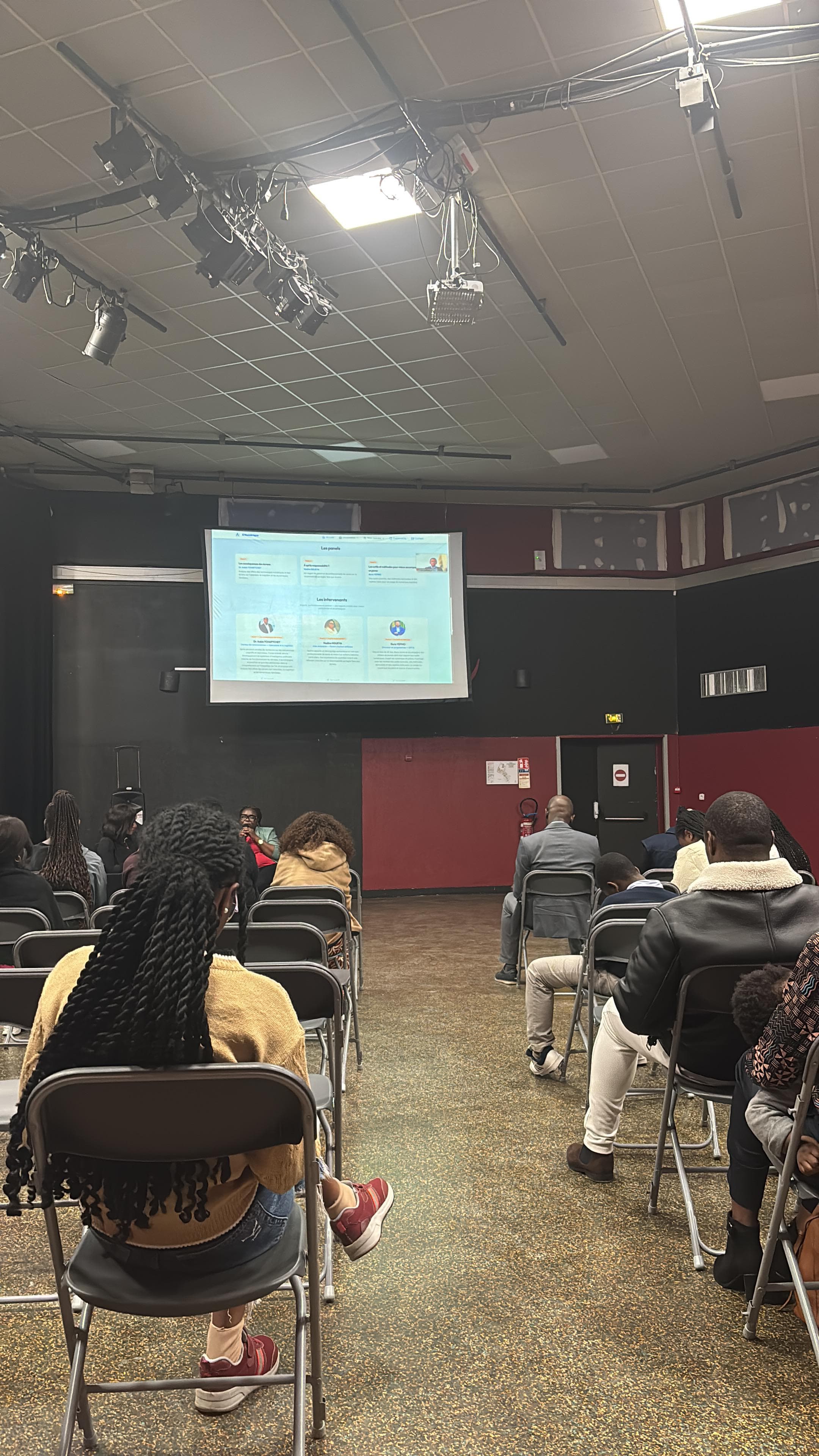Conférence Écrans — Accueil